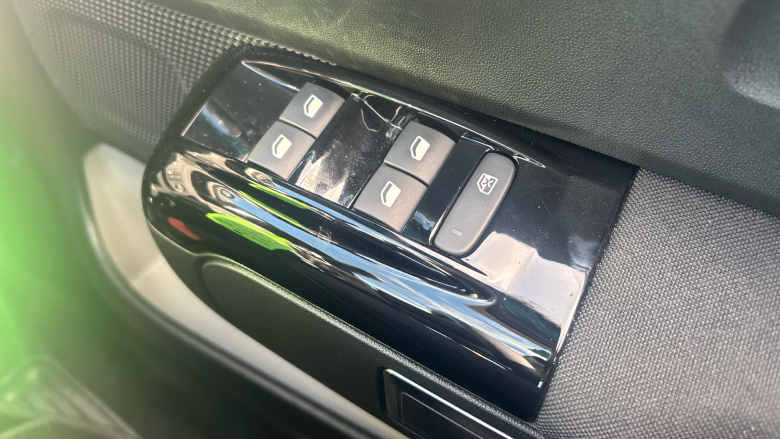 Citroen C3 1.2 PureTech Max 5dr Petrol Hatchback